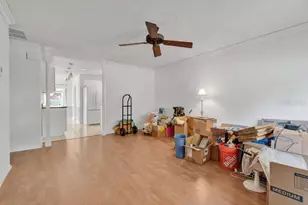 4527 Holder Ct, Lakeland, FL 33813 - Photo 7