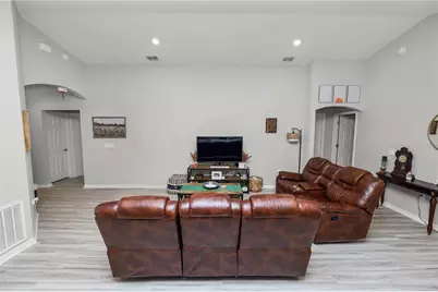 1119 Aruba Avenue, Mulberry, FL 33860 - Photo 7