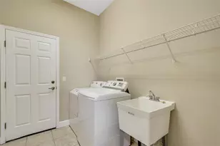 6743 Hillis Dr, Lakeland, FL 33813 - Photo 41