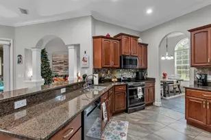 227 Viola Dr, Auburndale, FL 33823 - Photo 17