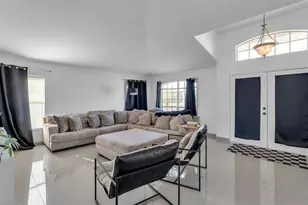 587 Drayton Rd, Winter Haven, FL 33884 - Photo 9