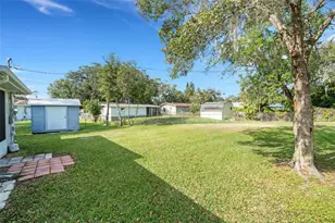 2716 Hardin Combee Rd, Lakeland, FL 33801 - Photo 27