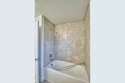 1230 Hickory Nut Drive, Lake Wales, FL 33898 - Photo 25