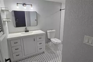 1304 Mayflower Dr, Lakeland, FL 33810 - Photo 13