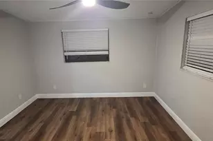 1304 Mayflower Dr, Lakeland, FL 33810 - Photo 17