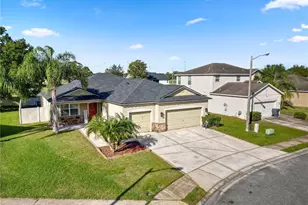 7226 Cedarcrest Blvd, Lakeland, FL 33810 - Photo 3