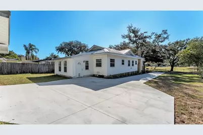 208 E Poinsettia Street, Lakeland, FL 33803 - Photo 25