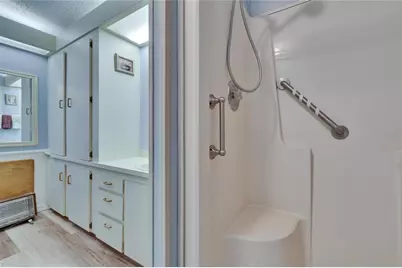 4910 Loch Ness Drive, Lakeland, FL 33810 - Photo 23