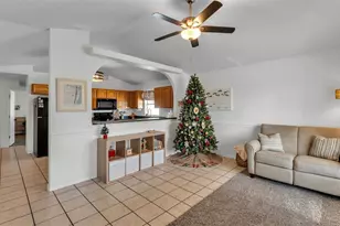 702 Lemon Ave, Dundee, FL 33838 - Photo 5