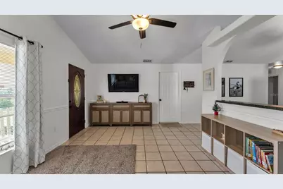 702 Lemon Avenue, Dundee, FL 33838 - Photo 17