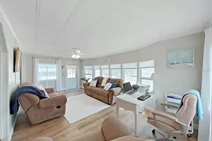 4928 Foxdale Dr, Lakeland, FL 33810 - Photo 7