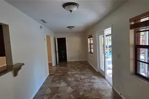 1702 S Miller Rd, Valrico, FL 33594 - Photo 23