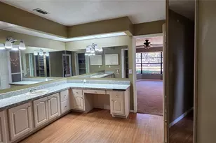 1702 S Miller Rd, Valrico, FL 33594 - Photo 29