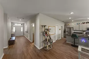 929 Montgomery Ln, Polk City, FL 33868 - Photo 17