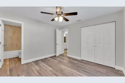 260 Village Crest Court, Lakeland, FL 33809 - Photo 9