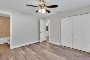 260 Village Crest Ct, Lakeland, FL 33809 - Photo 9