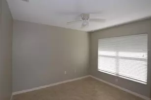 312 E Hibiscus Dr, Lakeland, FL 33803 - Photo 9