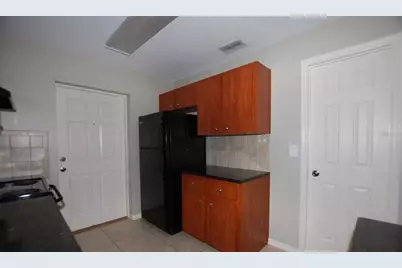 312 E Hibiscus Drive, Lakeland, FL 33803 - Photo 7