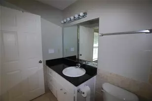 312 E Hibiscus Dr, Lakeland, FL 33803 - Photo 19