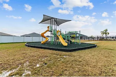 4005 Spruce Creek Drive, Lakeland, FL 33811 - Photo 13