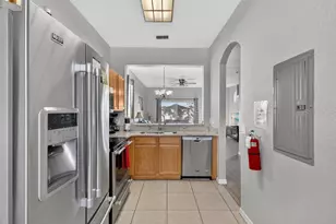 2540 Calabria Ave, Davenport, FL 33897 - Photo 7