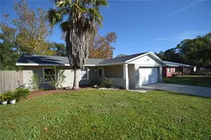 2762 Gale Rose Dr, Lakeland, FL 33805 - Photo 3