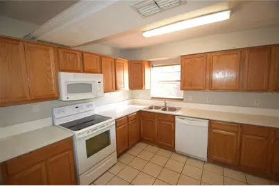 2762 Gale Rose Drive, Lakeland, FL 33805 - Photo 7