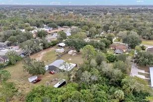2515 Crystal Lake Acres Dr, Lakeland, FL 33801 - Photo 47