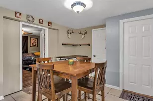 2515 Crystal Lake Acres Dr, Lakeland, FL 33801 - Photo 9