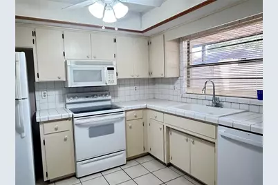 2274 Firestone Place, Winter Haven, FL 33884 - Photo 11