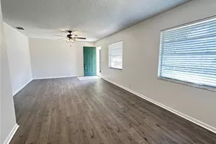 522 Pebble Springs Ct, Winter Haven, FL 33884 - Photo 5