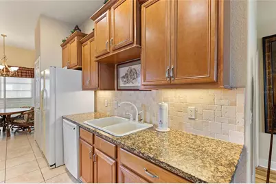 392 Motorcoach Drive S, Polk City, FL 33868 - Photo 7