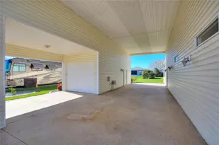 392 Motorcoach Dr S, Polk City, FL 33868 - Photo 33