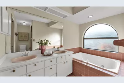 6828 Forestwood Drive W, Lakeland, FL 33811 - Photo 21