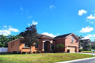 2873 Kinsley Dr, Lakeland, FL 33812 - Photo 3