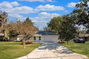 2405 Timbercreek Loop E, Lakeland, FL 33805 - Photo 1