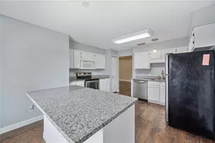 941 Devonshire Way, Lake Wales, FL 33853 - Photo 23