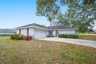 941 Devonshire Way, Lake Wales, FL 33853 - Photo 3