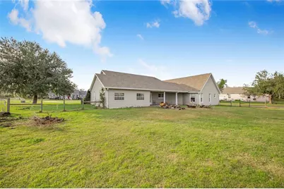 4510 Holloway Creek Drive, Plant City, FL 33567 - Photo 25