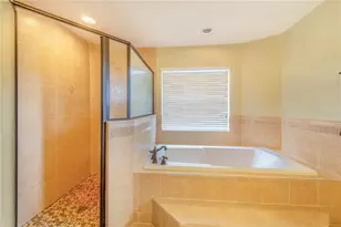 4510 Holloway Creek Dr, Plant City, FL 33567 - Photo 19