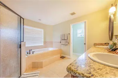 4510 Holloway Creek Drive, Plant City, FL 33567 - Photo 17