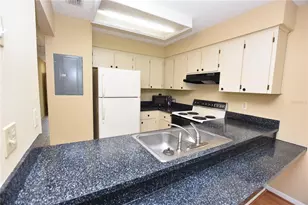 6079 Topher Trail, Mulberry, FL 33860 - Photo 5