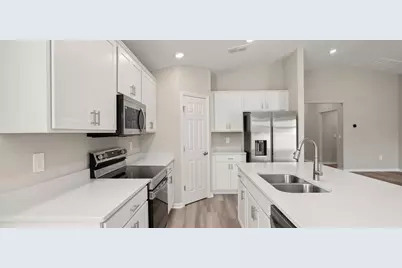 4463 Rapallo Avenue, Winter Haven, FL 33884 - Photo 11