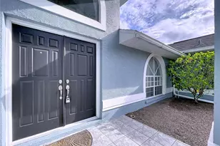 18812 Bascomb Ln, Hudson, FL 34667 - Photo 13