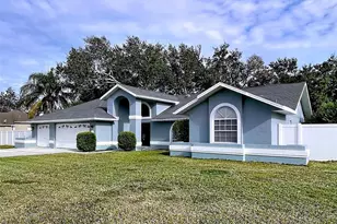 18812 Bascomb Ln, Hudson, FL 34667 - Photo 5