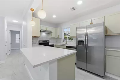 808 Guild Drive, Venice, FL 34285 - Photo 5