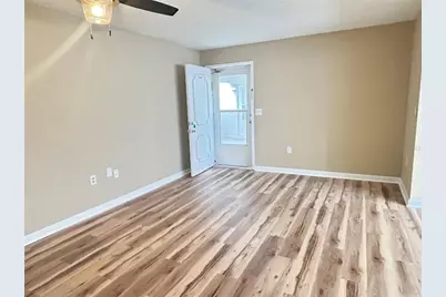 1103 Cypress Gardens Boulevard #C106, Winter Haven, FL 33884 - Photo 7