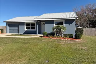 3808 W Country Loop, Lakeland, FL 33811 - Photo 1