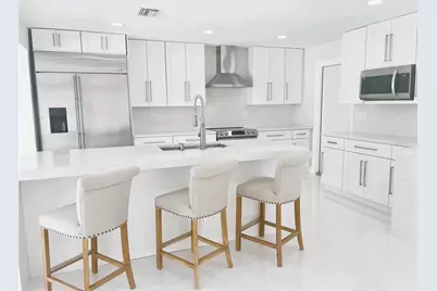 3364 Espanola Drive, Sarasota, FL 34239 - Photo 13