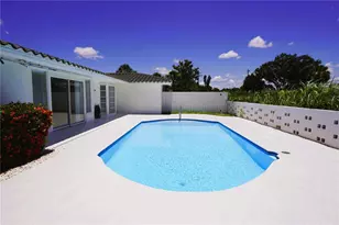 3364 Espanola Dr, Sarasota, FL 34239 - Photo 43